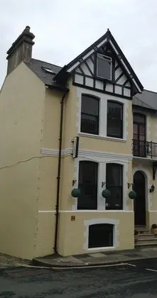 Cassandra Guest House
