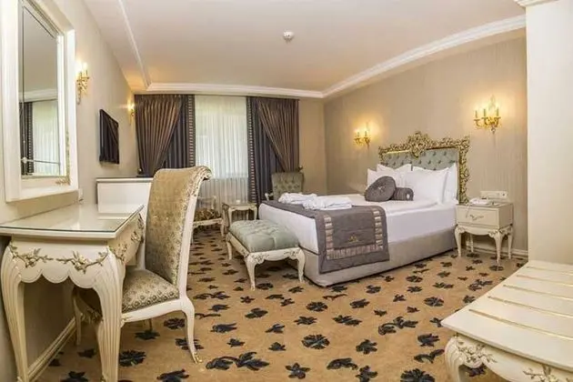 Cassiel Hotel - 7