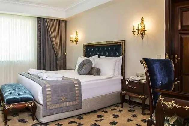 Cassiel Hotel - 8