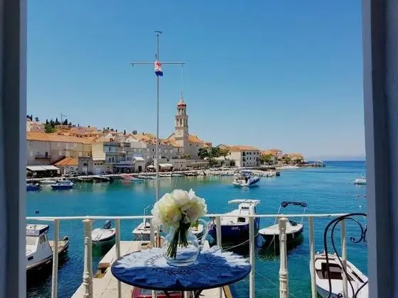 Castel Nonna Franka