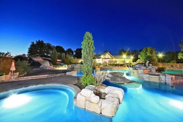 Castel Parc De Fierbois