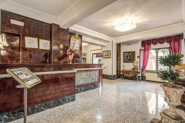 Hotel Castel Vecchio - Lobi