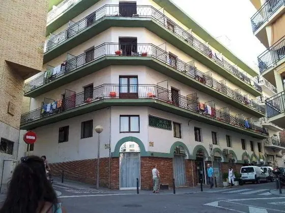 Castella Hotel