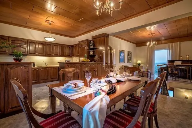 Castelli Luxury Villa - Mutfak