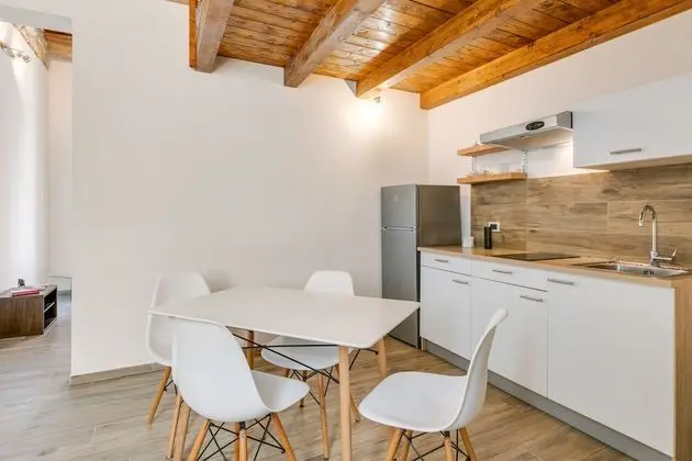 Castello Della Zisa Modern Apartment With Balcony - Adults Only