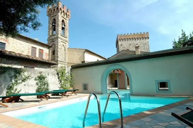 Castello di Volognano - Havuz