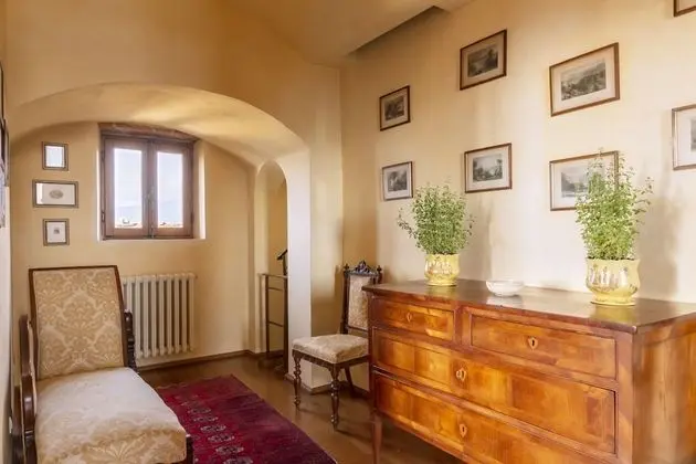 Castello di Volognano - Lobi