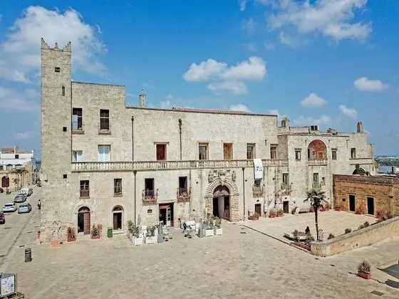 Castello Risolo Specchia