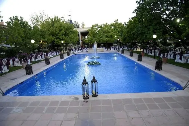 Hotel Castillo De Montemayor