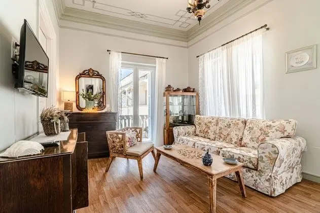 Castle Abaso Boutique Apartments - İç Mekan