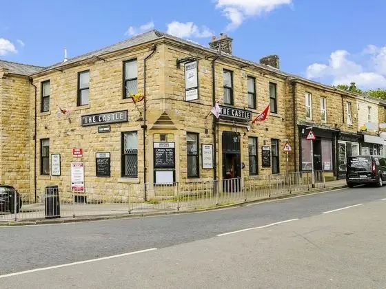 Castle Hotel