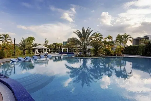 CASTLE BAYVIEW RESORT & SPA - Havuz