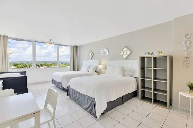 Castle Beach Apartments - Oda
