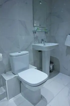The Castle Collection - 14 Cook Street - Banyo Tipleri