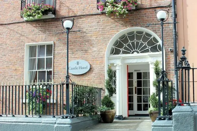 Castle Hotel - 1