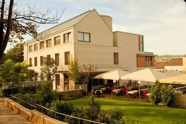 Hotel Castle Garden - Dış Mekan