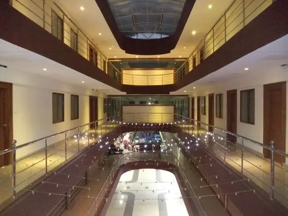 Castle International Premium Hotel - İç Mekan