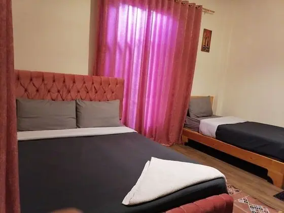 Castle Hotel