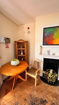 Castle Lodge Guest House - Lobi