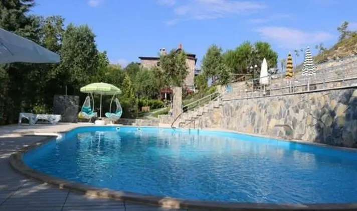 Castle Nolana Hotel & Horse Club - Havuz