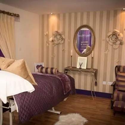 Castle Oaks House Hotel - Spa