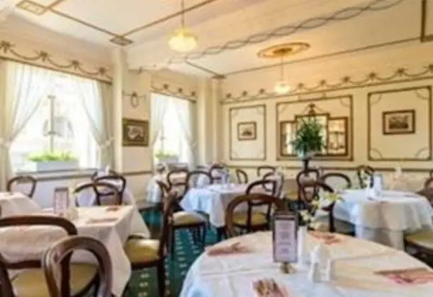 Castlereagh Boutique Hotel