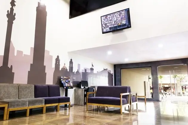 Hotel Castropol - Lobi