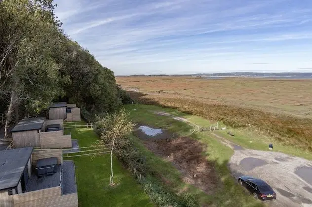 Caswell Bay Hide Out - Cabin - Landimore