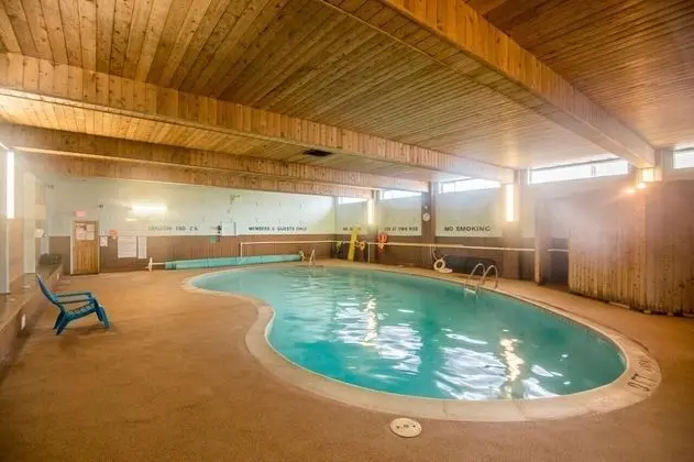 Caswell Resort Hotel - Havuz