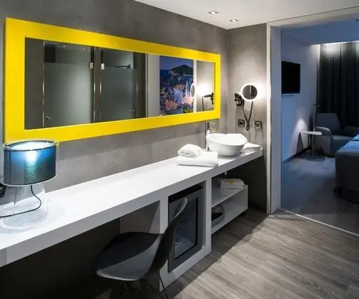 Hotel Catalonia Gran Via BCN - Oda