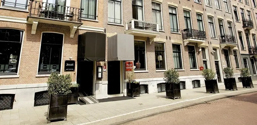 Catalonia Vondel Amterdam