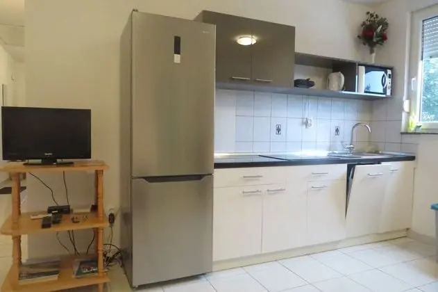 Cathy - 50m From the Beach - A3