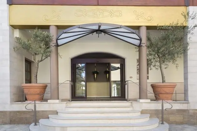 Cavaliere Hotel