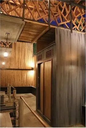 The Cavern Pod Hotel & Specialty Café - Hostel - Lobi