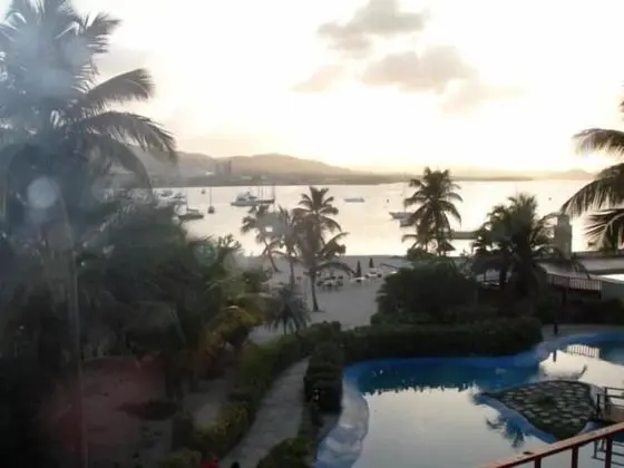 Hotel on the Cay - Havuz