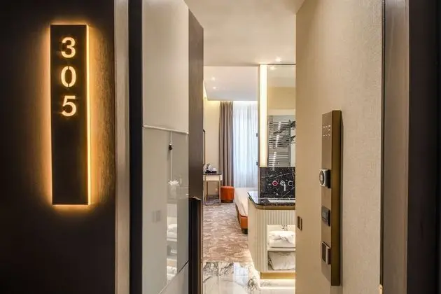 CC Palace Hotel Roma - Oda