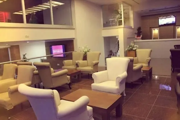 Cebeciler Otel - Lobi