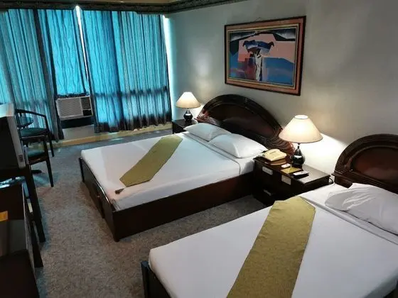 Cebu Holiday Plaza Hotel - Oda