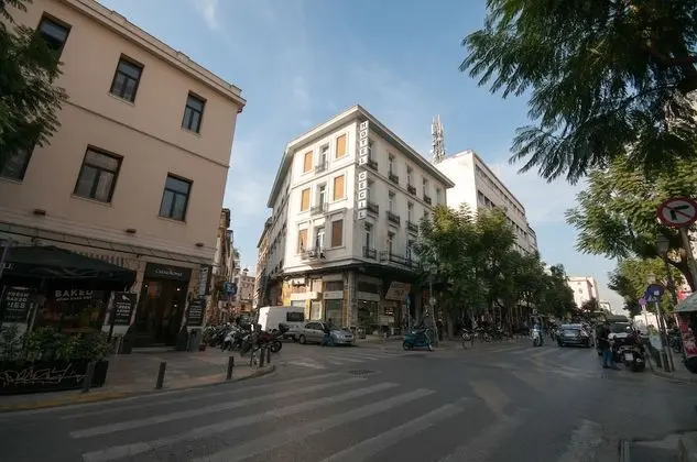 Cecil Hotel - Dış Mekan