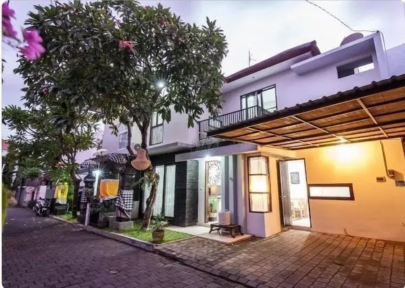 Cecilya Balian Stylish 3 Bedroom House near Beach at City Center - Dış Mekan
