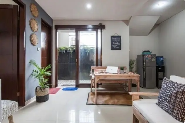 Cecilya Balian Stylish 3 Bedroom House near Beach at City Center - İç Mekan