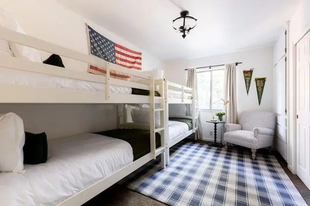 Cedar by Avantstay Ski Season Home! w/ Ping Pong, Hot Tub - İç Mekan