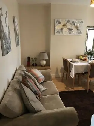 Cedar Villa