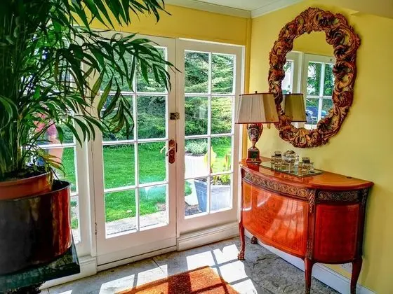 Cedar House Boutique B&B - Lobi