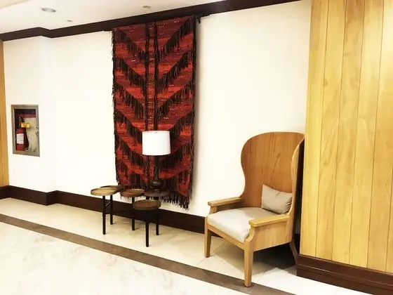 Cedar Peak Condo near Session Road - Lobi