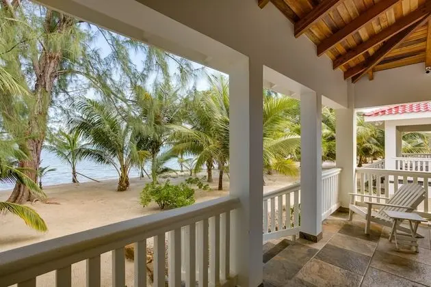 Ceiba Beach Resort