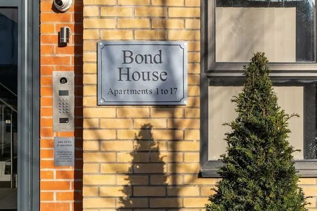 Celador Apartments - Bond House - Dış Mekan