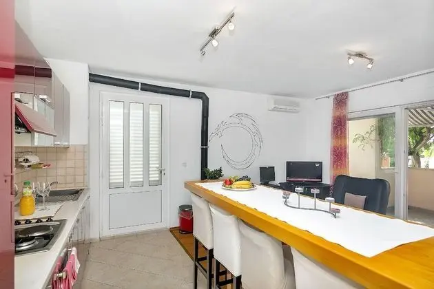 Cele - With Terrace - A1 - Oda Düzeni