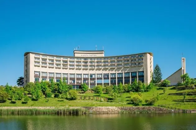 The Celecton Premier Kobe Sanda Hotel - Dış Mekan