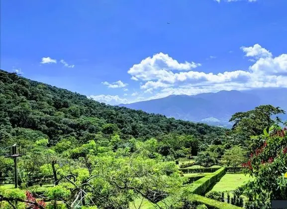 Celeste Mountain Lodge